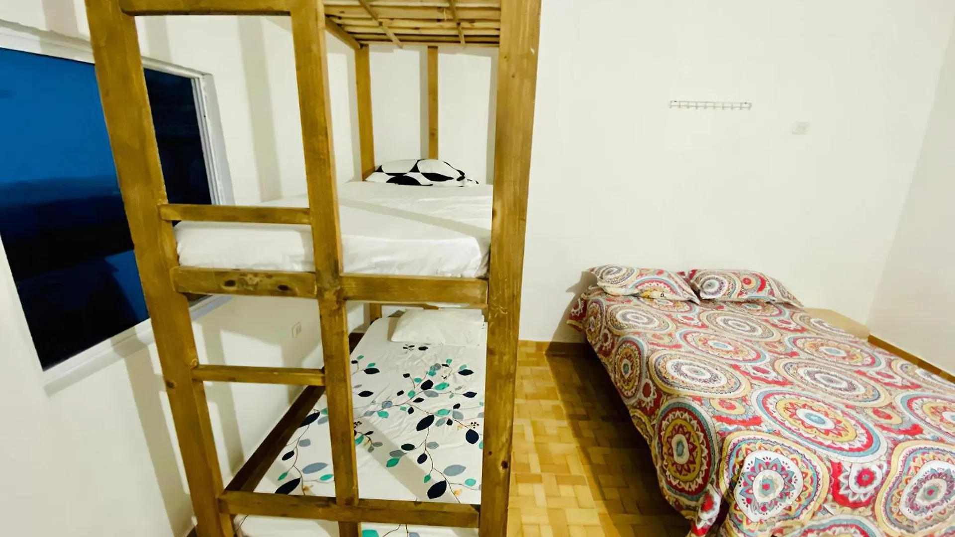 Guest house Hostal Badillo Sv Cartagena