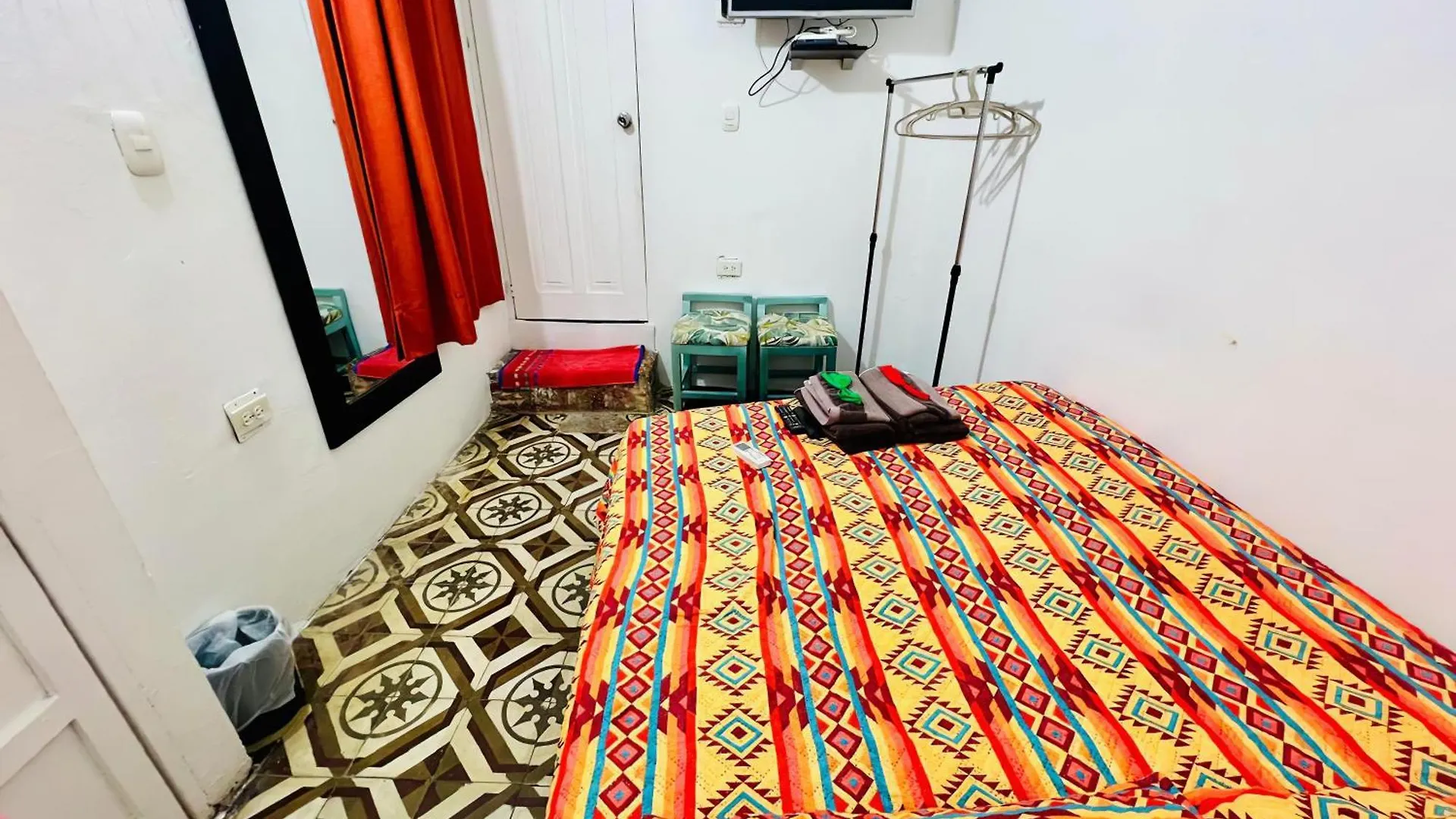 Hostal Badillo Sv Cartagena