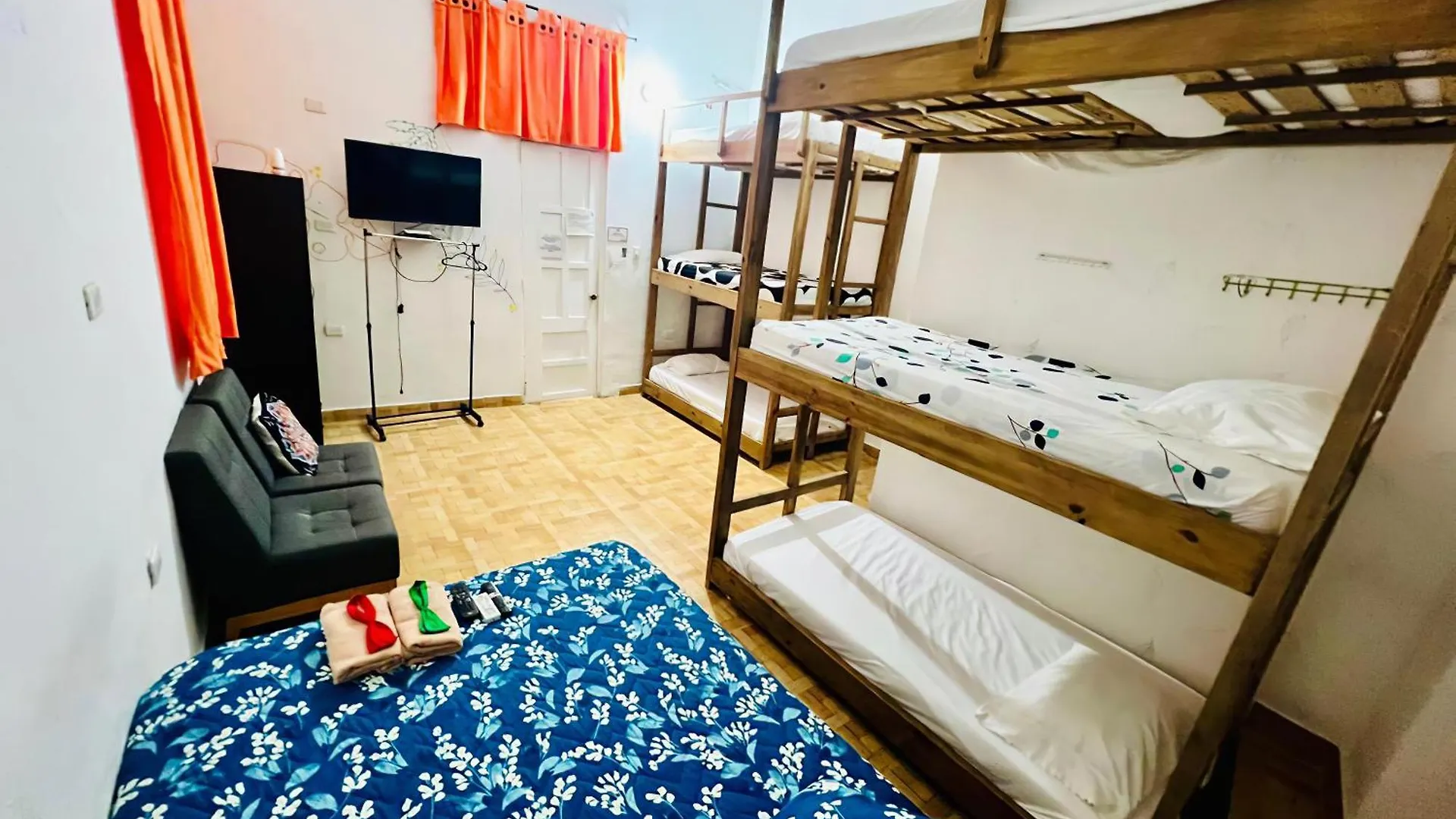 Hostal Badillo Sv Cartagena Guest house